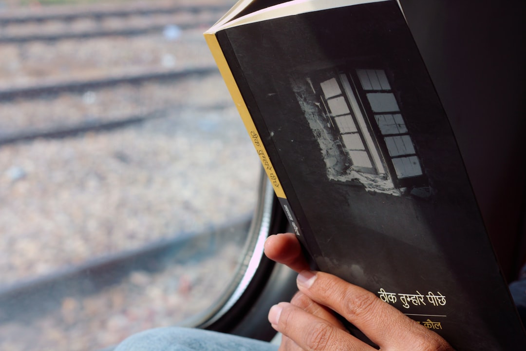 電車が止まった150分で、人間について考えた